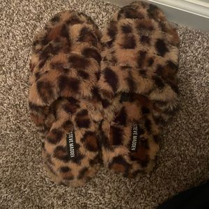 steve madden cheetah slippers